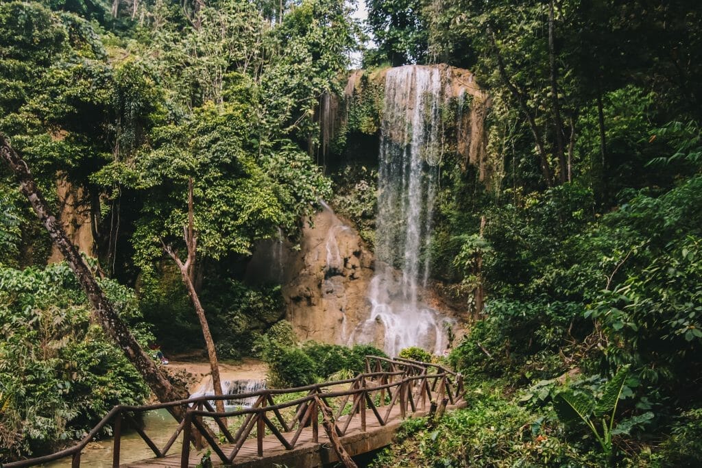 Kawasan Falls Bohol