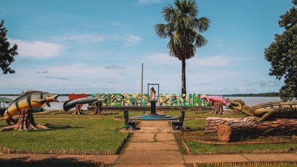Central square Puerto Nariño