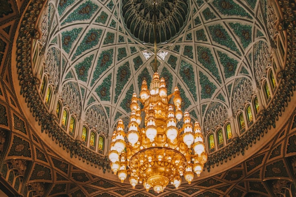 Chandelier Sultan Qaboos Grand Mosque